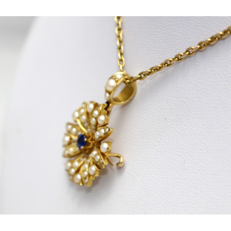 sapphire and pearl pendant set in yellow gold pendant