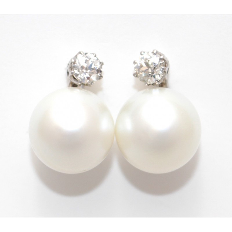 diamond and pearl drop earrings set in 18ct white gold