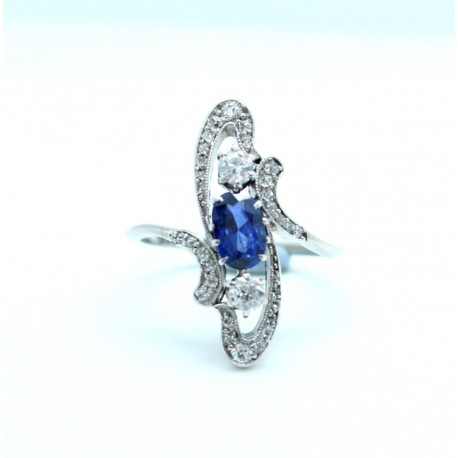Art Deco Sapphire and diamond Cluster ring