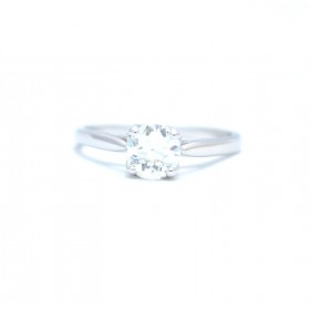 Diamond soltaire ring
