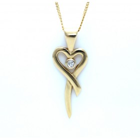 Heart shaped diamond pendant