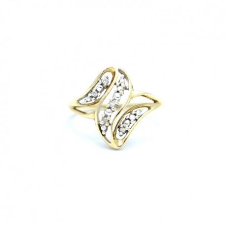 Ornate diamond ring