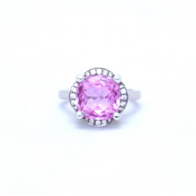 Pink sapphire ring