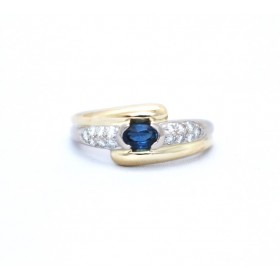 Sapphire and diamond  bi-gold ring