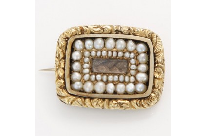 Yellow Gold and Pearl Mourning Brooch