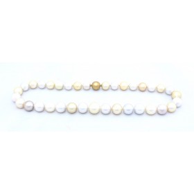 Cream Pearl necklace