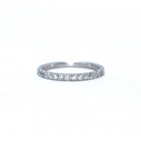 Half eternity diamond ring