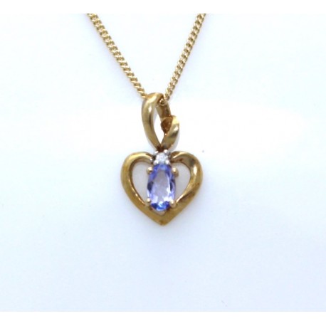 Tanzanite and diamond pendant