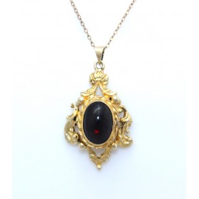 Garnet pendant