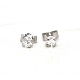 Diamond stud earrings 9ct white gold